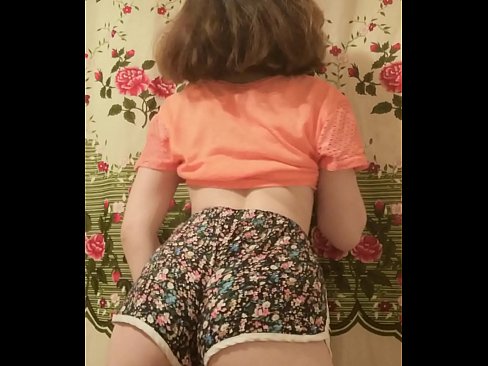 ❤️ सेक्सी जवान बेब क्यामेरामा उनको शर्ट्स फुकाल्दै ❌  सेक्स  ☑